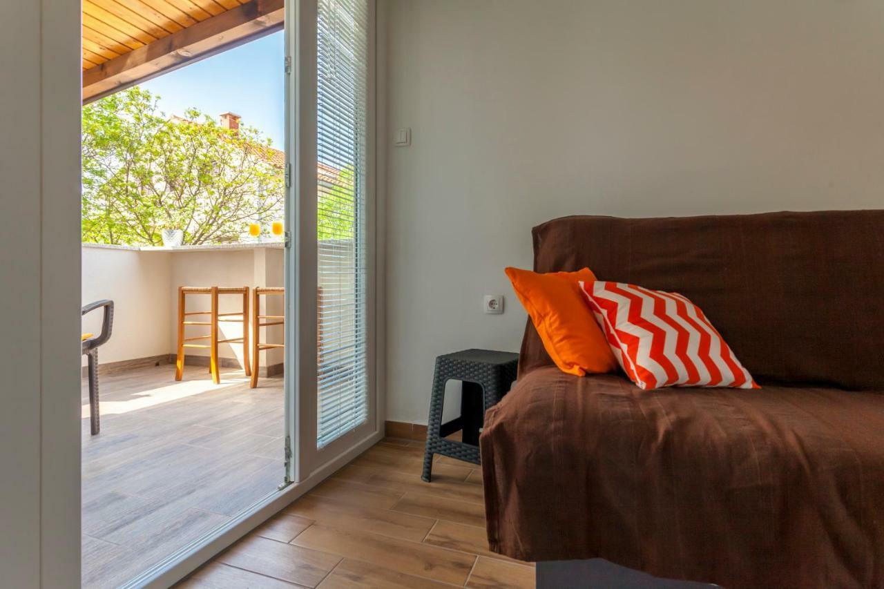 Apartment Hasanec By El-Pi Tours Njivice Exterior foto